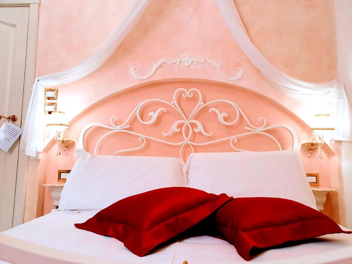 Palazzo Castiglione Bed & Breakfast Gallipoli Dış mekan fotoğraf