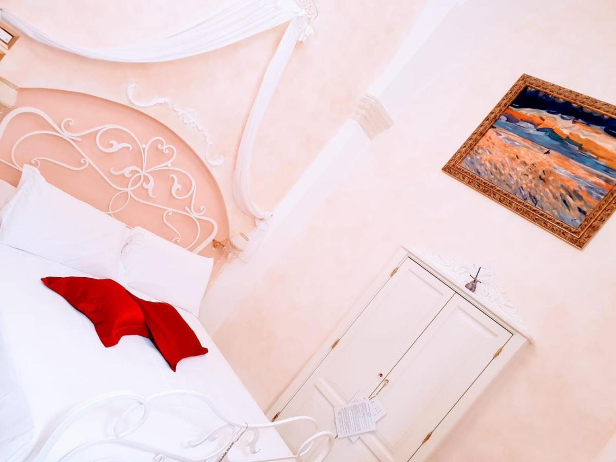 Palazzo Castiglione Bed & Breakfast Gallipoli Dış mekan fotoğraf